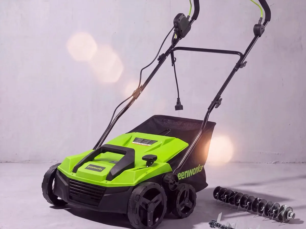 Аэратор-скарификатор электрический Greenworks